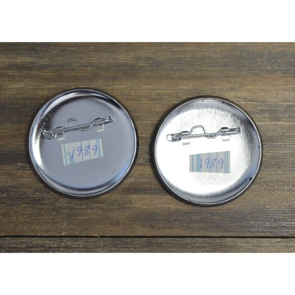 WYSE Guy Gal Pin Lot Employee Cloud Computing Tech Convention Promo 1980's - Picture 4 of 6